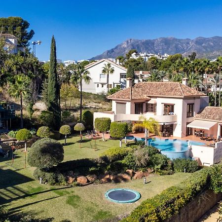 Luxury Villa Robledal By Mabiente - Views Of The Sea And The Golf Course Marbella Exterior photo