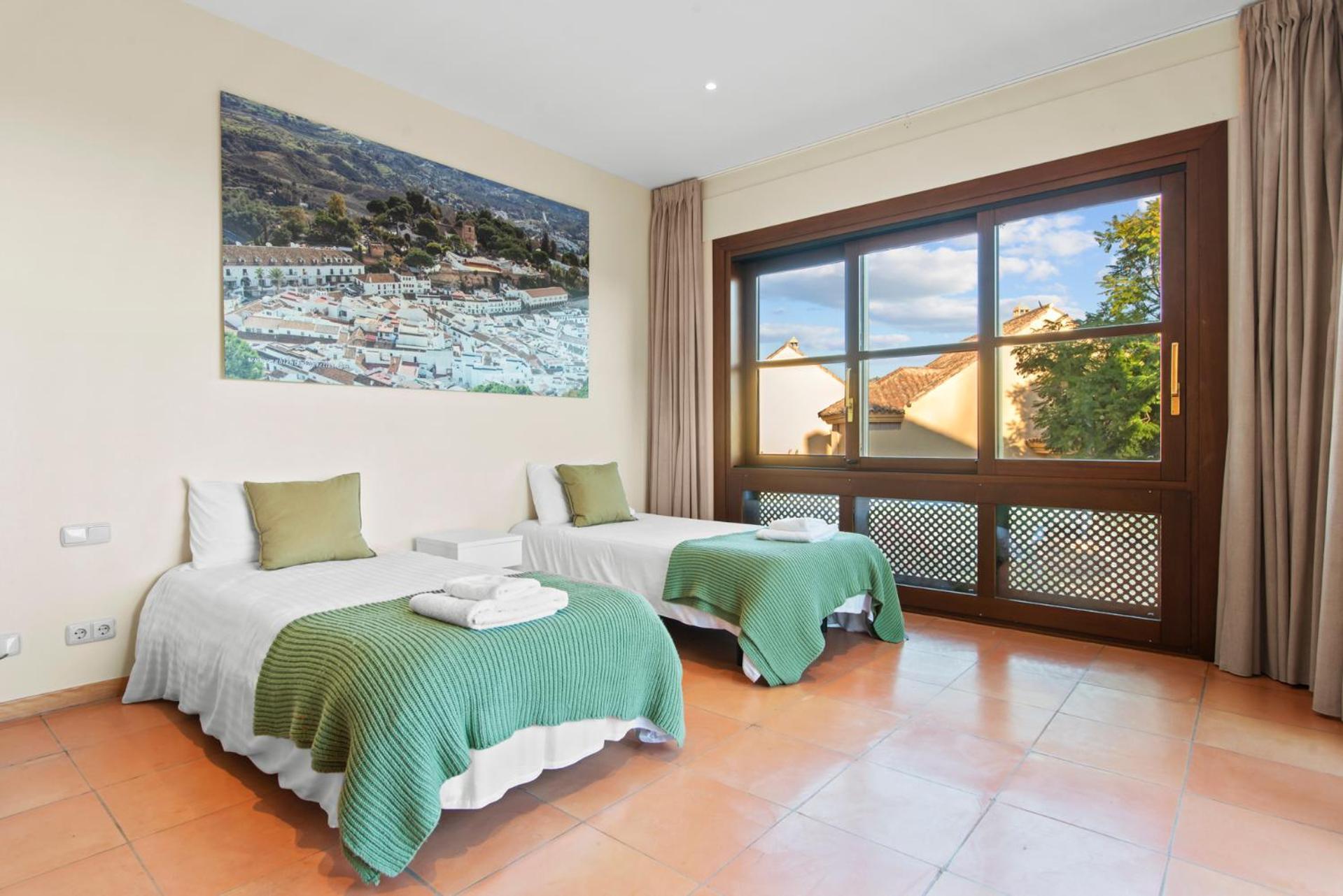 Luxury Villa Robledal By Mabiente - Views Of The Sea And The Golf Course Marbella Exterior photo